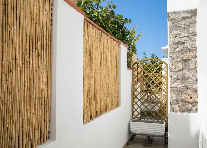 Bed & Breakfast Casa Cristina 4*